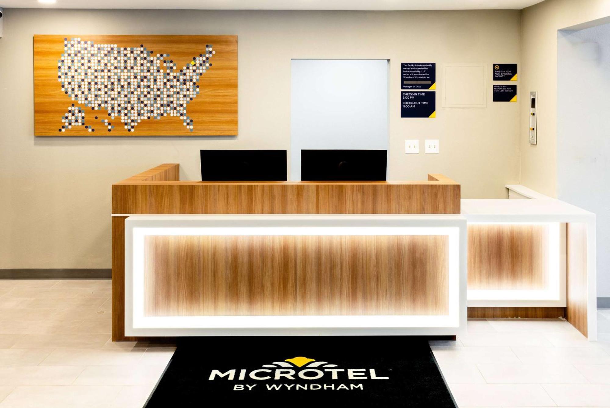 Microtel Inn & Suites Springville Exterior photo